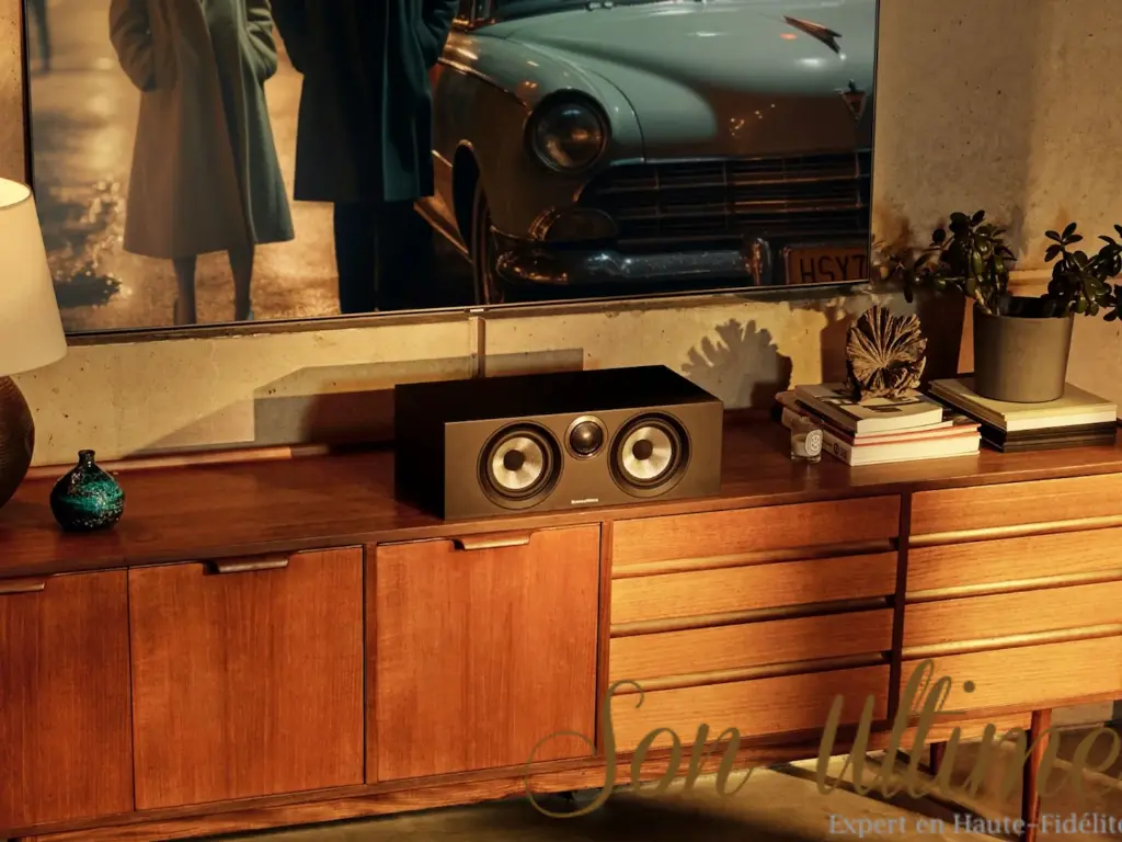 Bowers_Wilkins603S3andHTM6S3Black-Lifestyle1SonUltime.webp