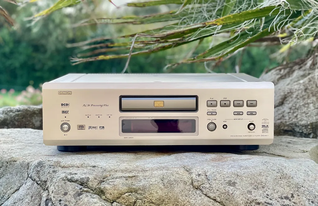 Denon DVD-A11_001.webp